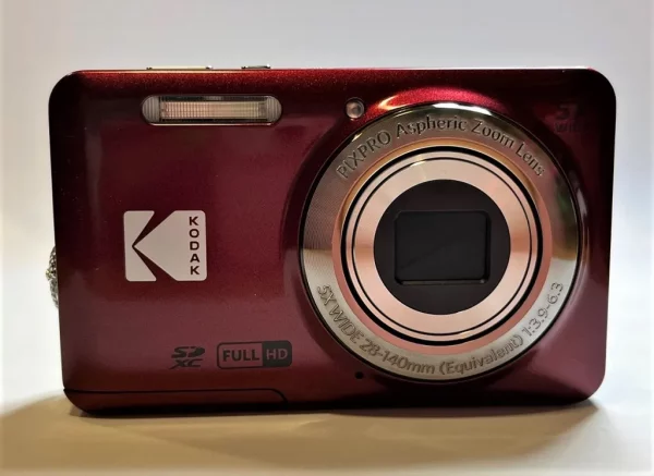 1A PHOTO PORST Kodak FZ55 rot Digitalkamera Set Angebot